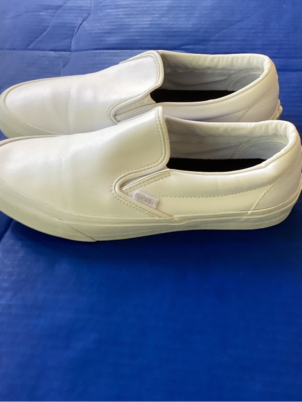 Vans Slip-On Loafers White Leather-Style, Size 10 - Picture 4 of 8